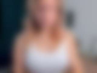 Live cam show with VanettaAngelucci - Big Tits on Cam Slut