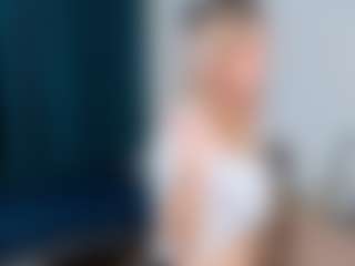 VanettaAngelucci's Live Sex Cam Show