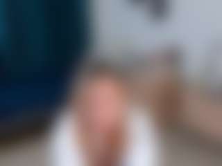 Live cam show with VanettaAngelucci - Wet on Hubzter Live