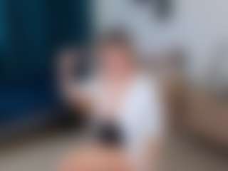 VanettaAngelucci's Live Sex Cam Show