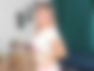 Live cam show with VanettaAngelucci - College on SpunkLive