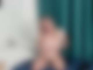 Live cam show with VanettaAngelucci - Blonde Hair on Camsoda