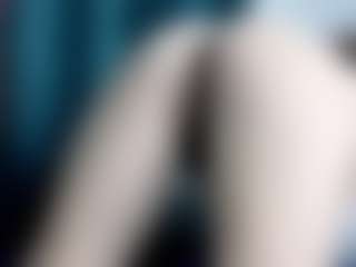 Live cam show with VanettaAngelucci - Blue Eyes on xDating