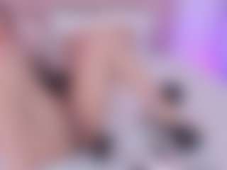 AmandaLourens's Live Sex Cam Show