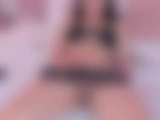 AmandaLourens's Live Sex Cam Show