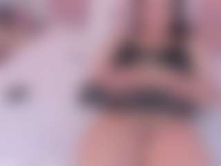 AmandaLourens's Live Sex Cam Show