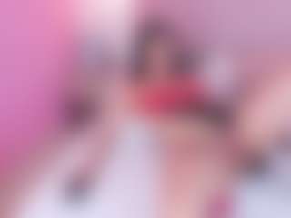 AmandaLourens's Live Sex Cam Show