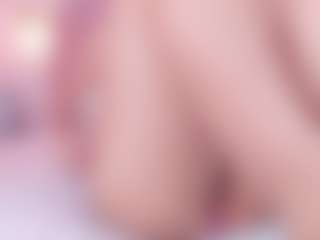 AmandaLourens's Live Sex Cam Show