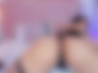 AmandaLourens's Live Sex Cam Show
