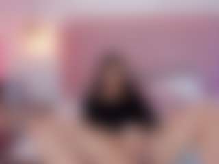 AmandaLourens's Live Sex Cam Show