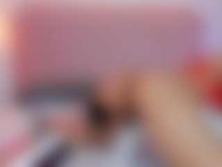 AmandaLourens's Live Sex Cam Show