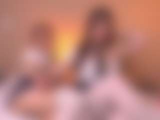 andrea-ferrer's Live Sex Cam Show
