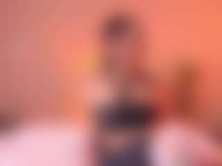 andrea-ferrer's Live Sex Cam Show