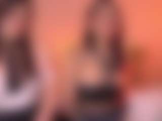 andrea-ferrer's Live Sex Cam Show