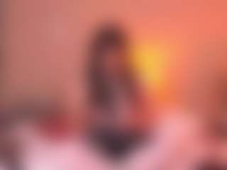 andrea-ferrer's Live Sex Cam Show