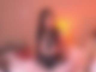 andrea-ferrer's Live Sex Cam Show