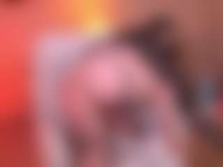 andrea-ferrer's Live Sex Cam Show
