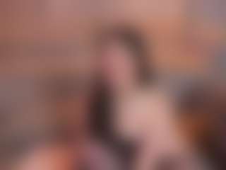 andrea-ferrer's Live Sex Cam Show