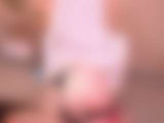 andrea-ferrer's Live Sex Cam Show