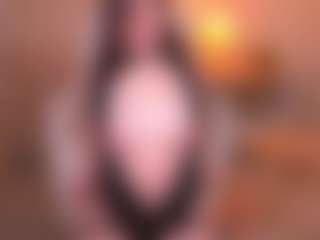 andrea-ferrer's Live Sex Cam Show