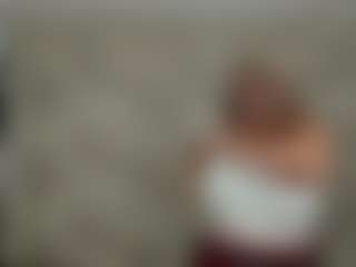 Live cam show with Bacardi-dee - Flashing on Pornisteam.com