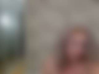 Live cam show with Bacardi-dee - New MILF on TeamSkeetLive