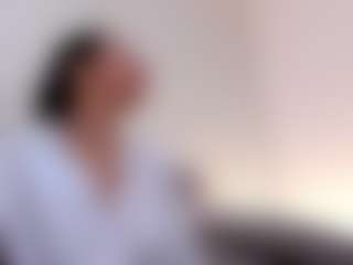 Live cam show with dianared - New Brown Eyes on ObeyMaria