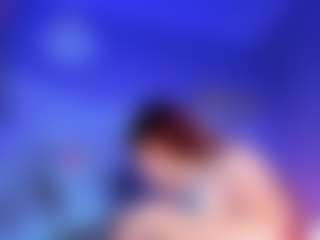 Live cam show with Elena Sanz - Red Hair Amateur on Camsoda