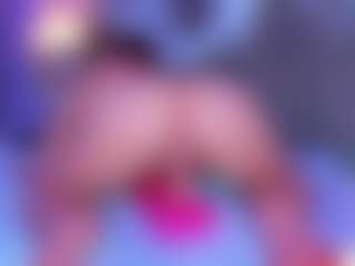 Elena Sanz's Live Sex Cam Show