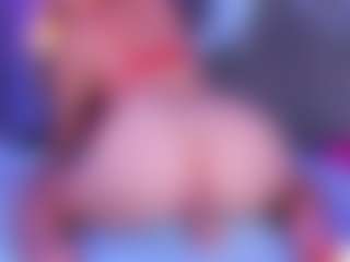 Live cam show with Elena Sanz - Red Hair on Camsoda