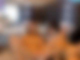 Show in cam erotica live di Gisselle and my Horny TEEN GFs