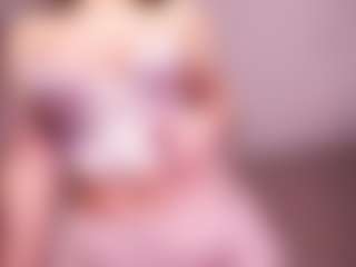 Lia's Live Sex Cam Show