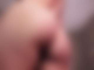 Lia's Live Sex Cam Show