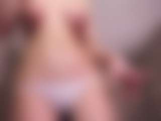 Lia's Live Sex Cam Show