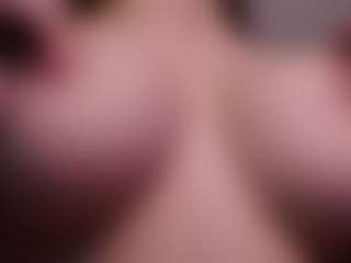 Lia's Live Sex Cam Show