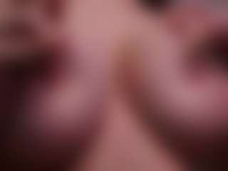 Lia's Live Sex Cam Show