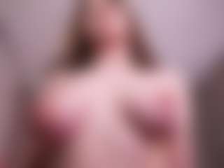 Lia's Live Sex Cam Show