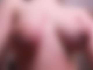 Lia's Live Sex Cam Show