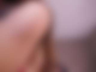 Lia's Live Sex Cam Show