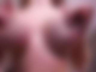 Lia's Live Sex Cam Show