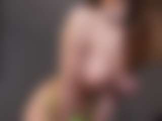 Lia's Live Sex Cam Show