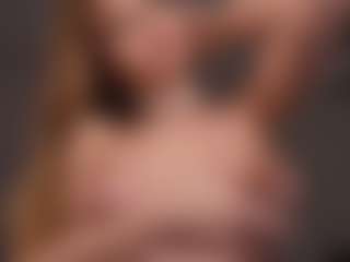 Lia's Live Sex Cam Show