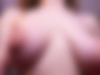 Lia's Live Sex Cam Show