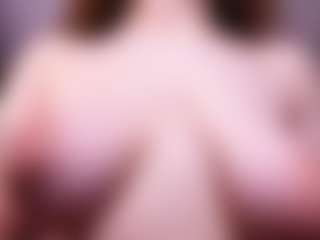 Lia's Live Sex Cam Show