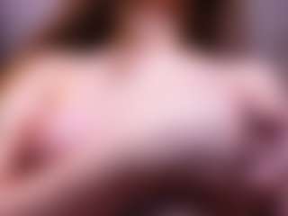 Lia's Live Sex Cam Show