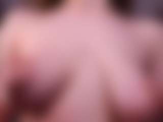 Lia's Live Sex Cam Show