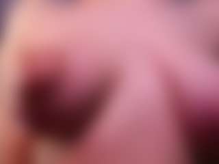 Lia's Live Sex Cam Show