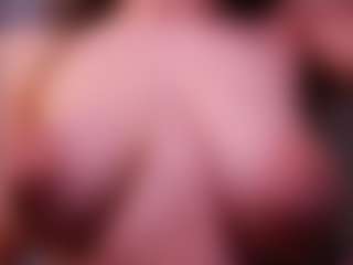 Live cam show with Lia - Dildo Brown Hair on camwithhim.com