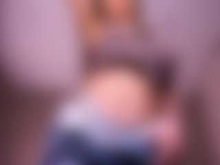 Lia's Live Sex Cam Show