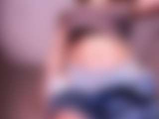 Lia's Live Sex Cam Show